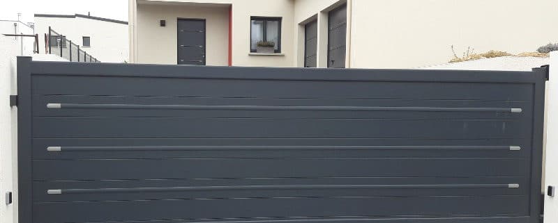 portail "Menuiseries d'Ici" alu sanit gregoire rennes