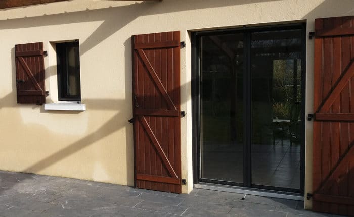 maison 1980 rénovation baie vitree chartres de bretagne