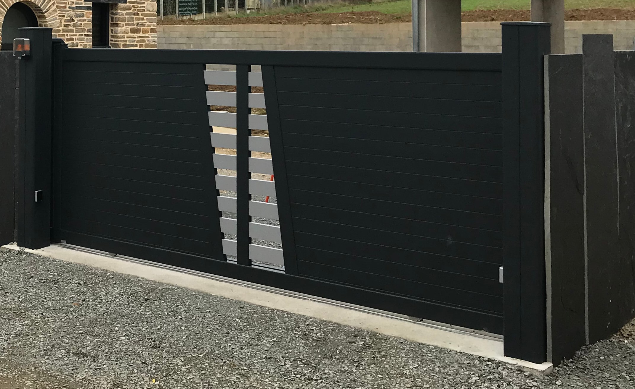 toullan portail coulissant Messac