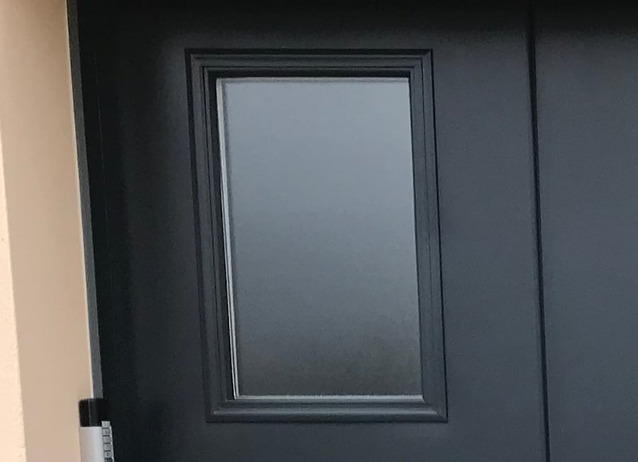 porte garage guttomat hublot plechatel