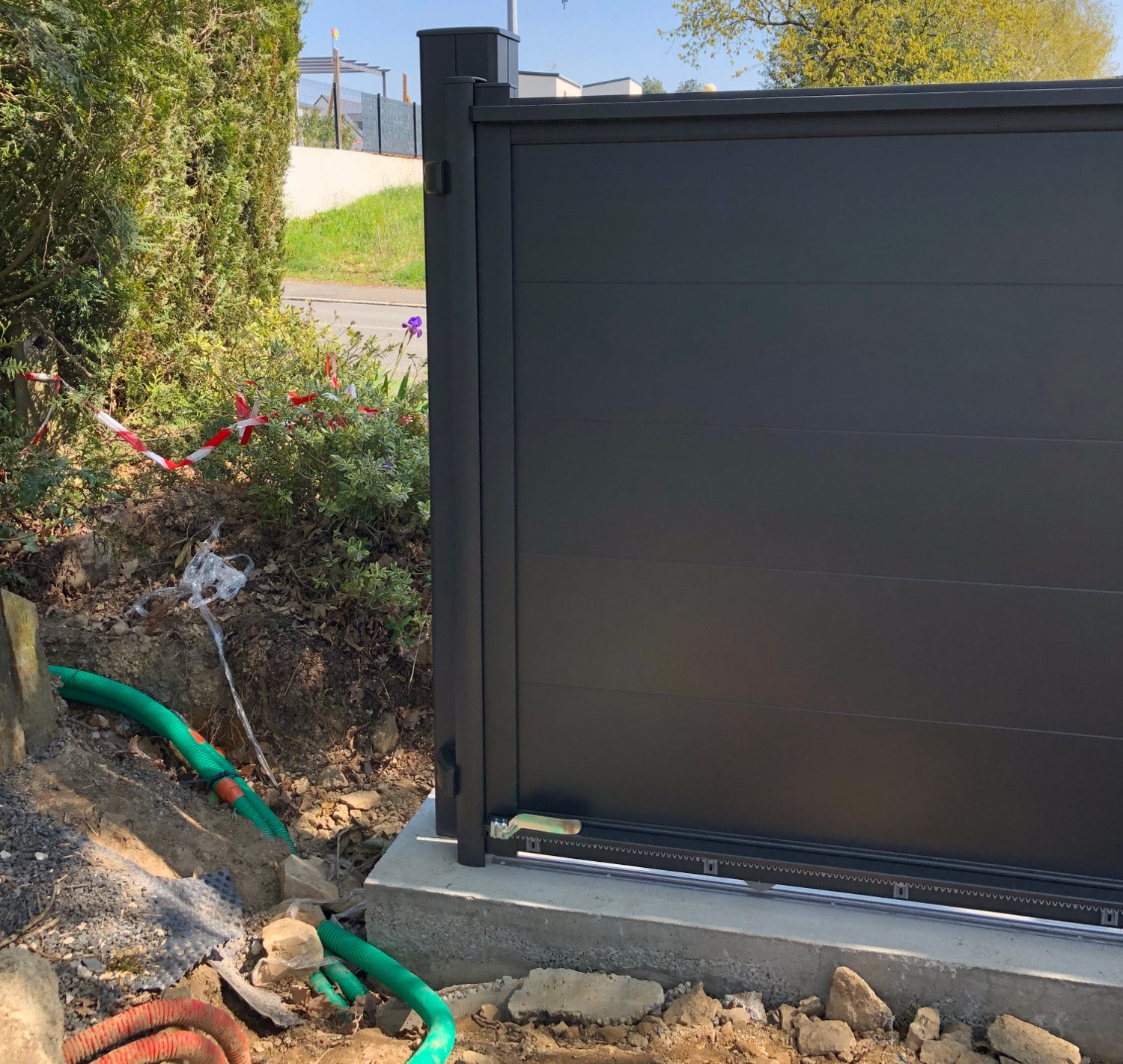 michel pose cloture cadiou alu bain de bretagne