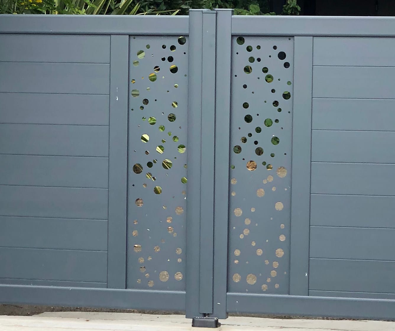 breal-monfort portail alu motorise cadiou