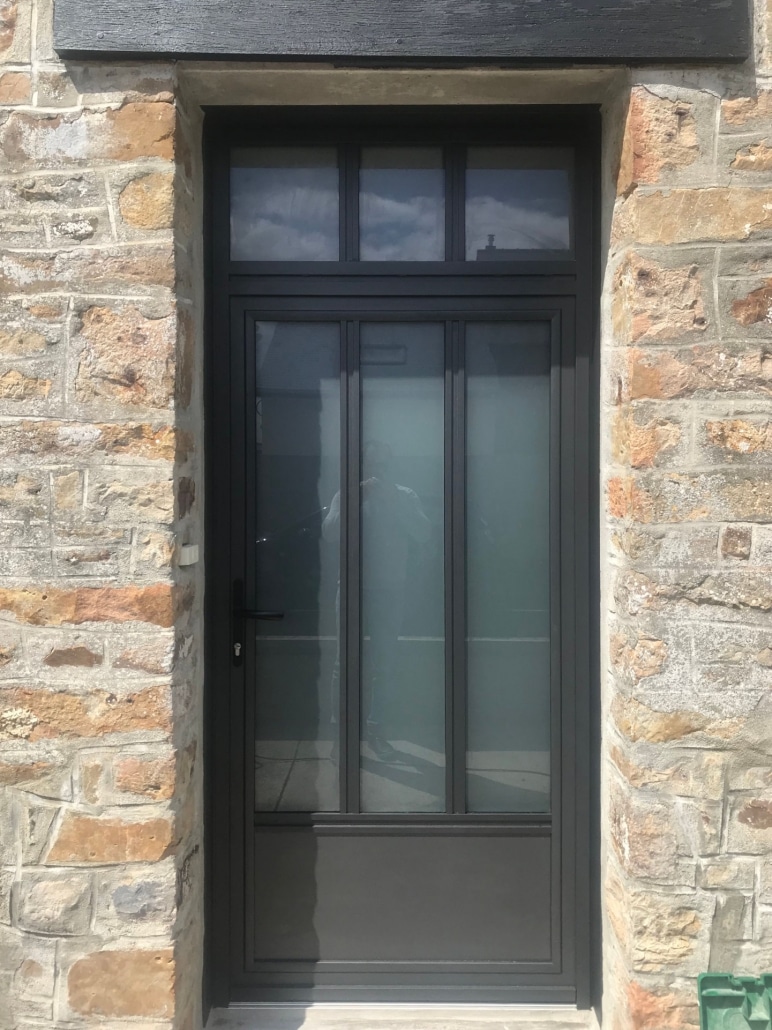 Crevin porte verriere