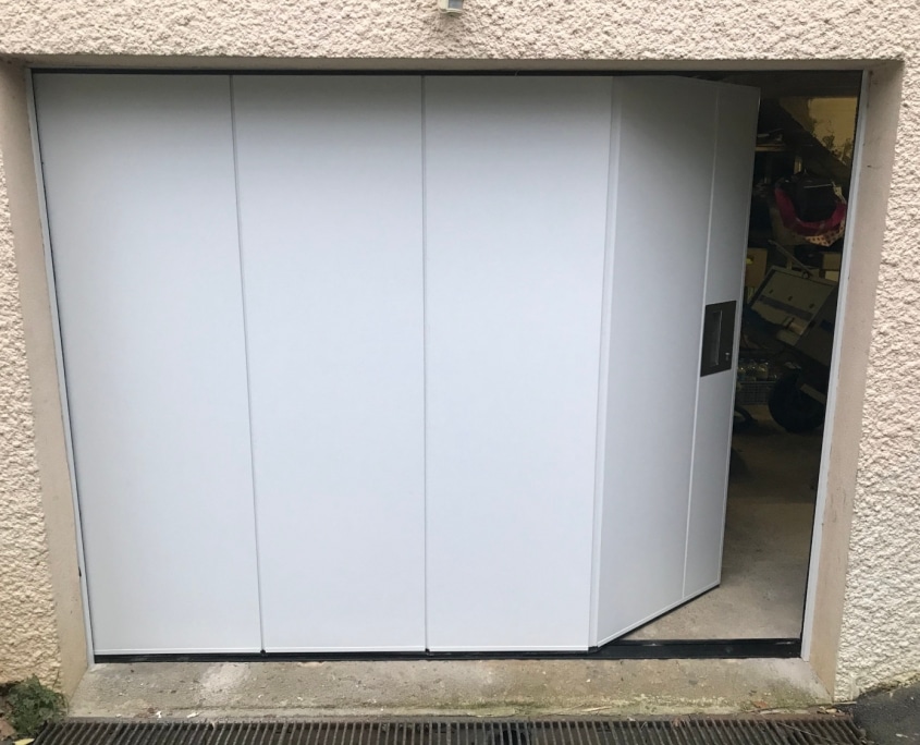 bain bretagne porte garage passage