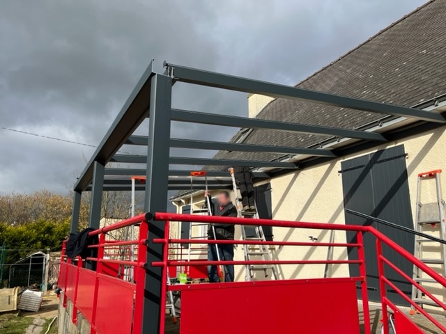 pergola alu gouttiere