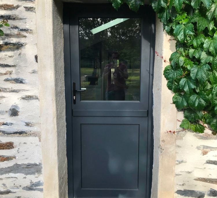 crevin porte fermiere