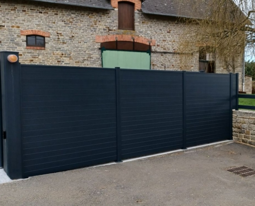 bourg des comptes cloture pleine