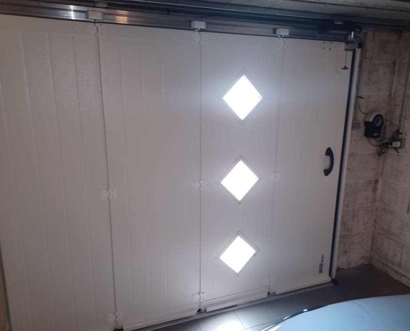 rennes porte garage lateral