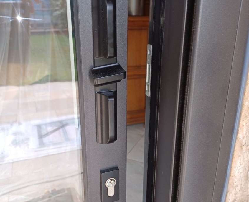 laille baie coulissante serrure